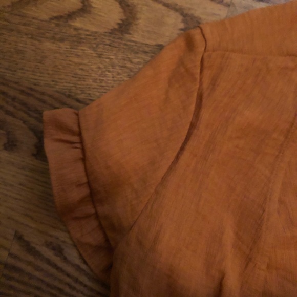 Orange wrap or tie front top - Picture 2 of 4